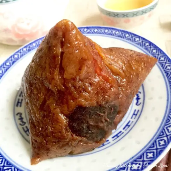 Teochew Sticky Rice Dumplings