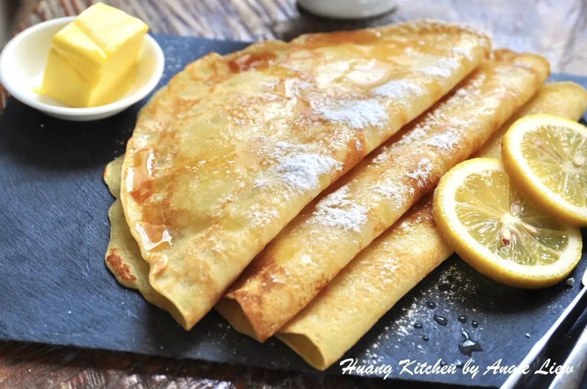 Thin Pancakes Recipe 薄煎饼食谱 - Huang Kitchen