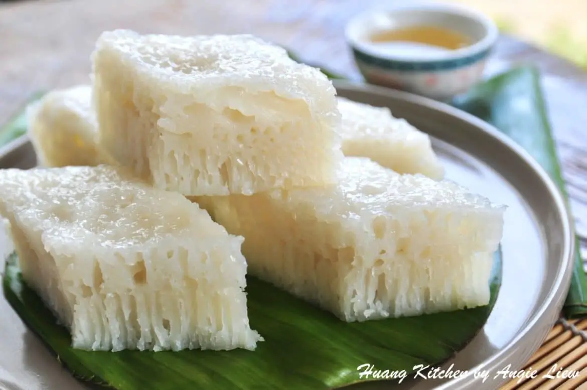 Steamed White Sugar Cake (Bak Tong Gou) 蒸白糖糕 | Huang Kitchen