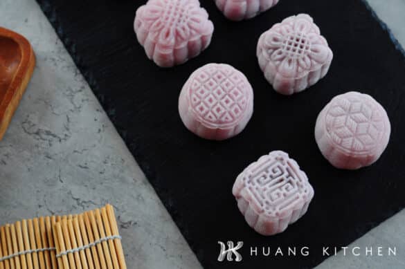 Yam Paste Snow Skin Mooncakes Recipe 芋泥冰皮月饼 | Huang Kitchen