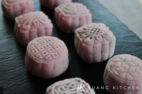 Yam Paste Snow Skin Mooncakes Recipe 芋泥冰皮月饼 | Huang Kitchen