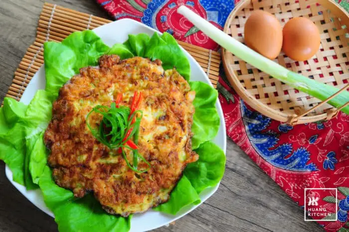 Fried Egg With Chinese Leek 