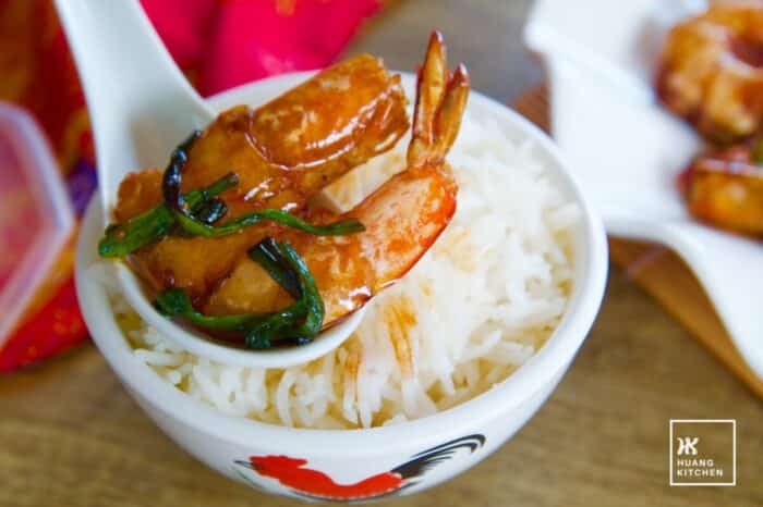 Cantonese soy prawns with garlic