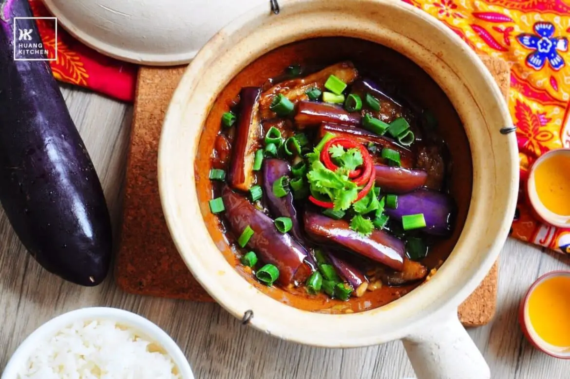 Braised Eggplant with Garlic Sauce
