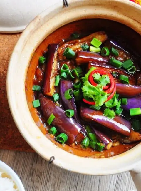 Braised Eggplant with Garlic Sauce