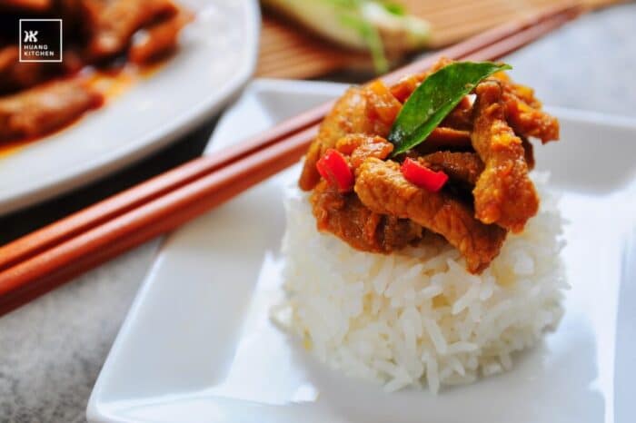 Stir Fried Pork With Lemongrass 